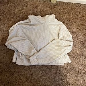 ALO Yoga Muse Hoodie